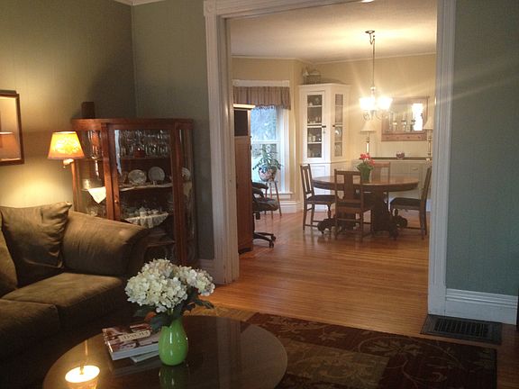 2nd image of 25 Prospect St