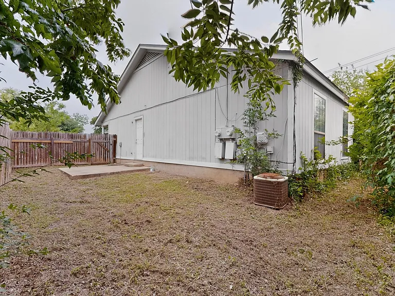 1113 Woodlief Trl — Photo 30