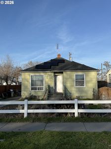 521 E Ridgeway Ave, Hermiston, OR, 97838