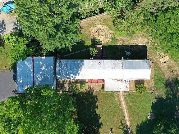 3rd image of 30 Woodland Dr