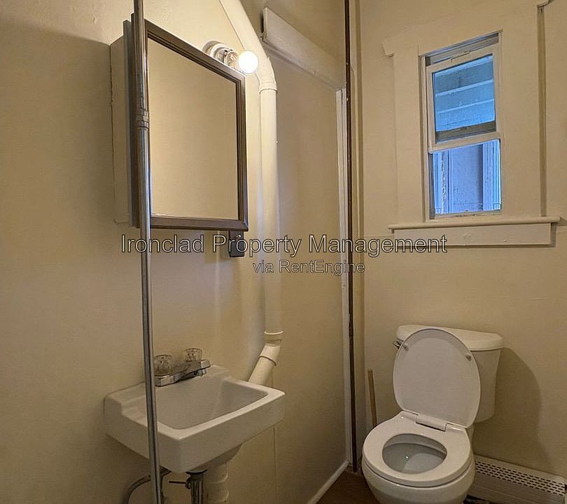 1st image of 242 Washington St #2N