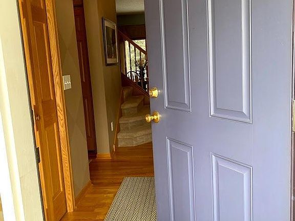 4th image of 616 Knollwood Dr