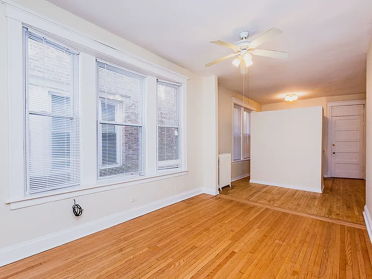 1206 W Lexington St — Photo 4