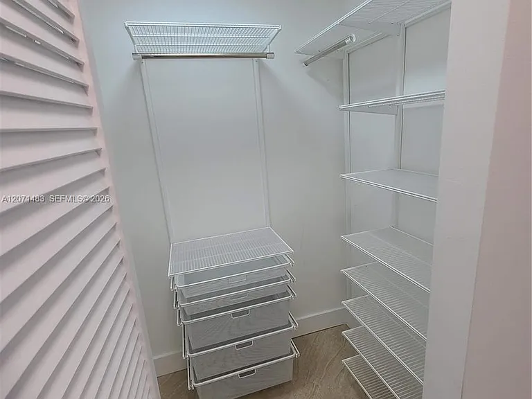 1612 Jefferson Ave #403 — Photo 35