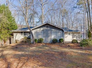 5562 Hidden Harbor Lndg, Gainesville, GA 30504