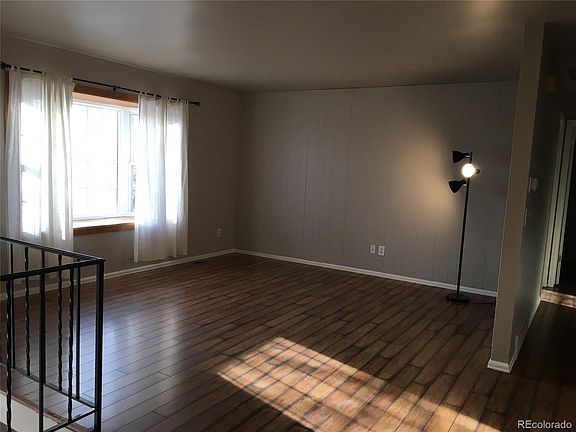 2nd image of 13541 Sheridan Blvd #4