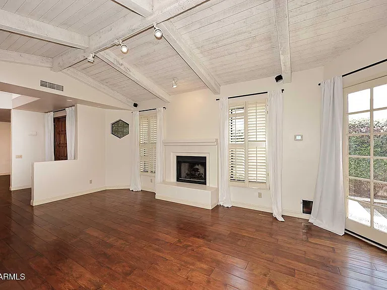 8100 E Camelback Rd #39 — Photo 7