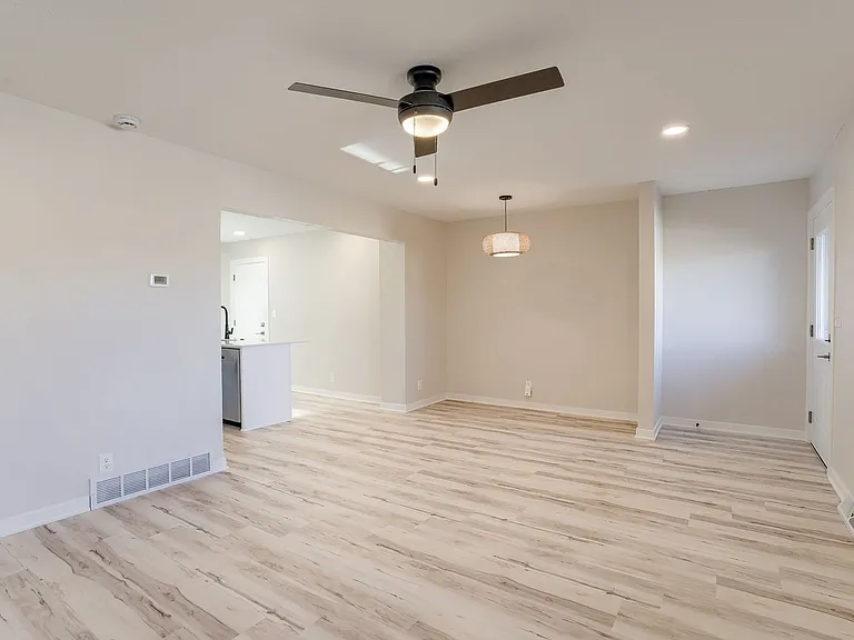 12455 Weir St — Photo 6