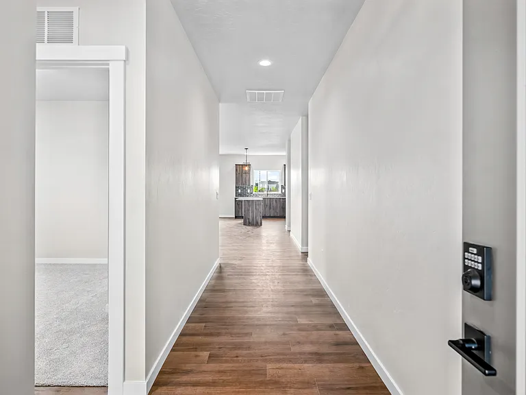 7133 W Blackberry Dr — Photo 3