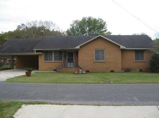 411 Avenue E, Port Allen, LA 70767