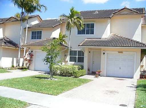 1st image of 8405 NW 40th Ct