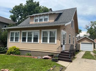18 9th Ave SW, Aberdeen, SD 57401