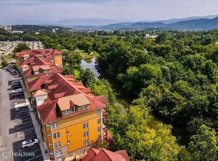 527 River Place Way UNIT 332, Sevierville, TN 37862