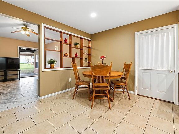 5th image of 5105 Palo Blanco Ln