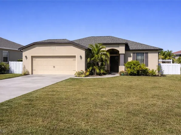 2011 SW 12th Ter, Cape Coral, FL 33991