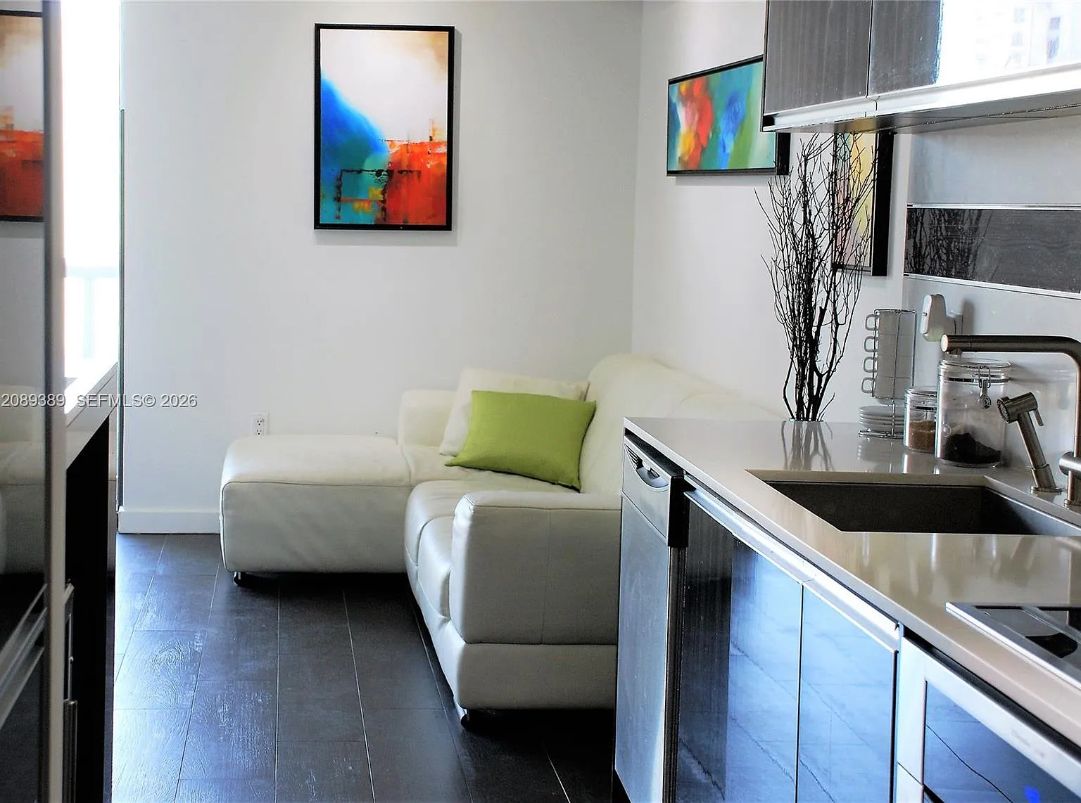 50 Biscayne Condo — Photo 1