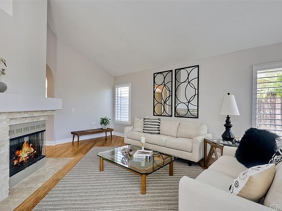 2nd image of 4914 Wildwood Dr