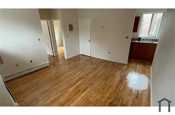 Building Photo - 1146 Fteley Ave #2F