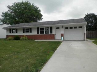 227 Victoria Dr, Greenville, OH 45331