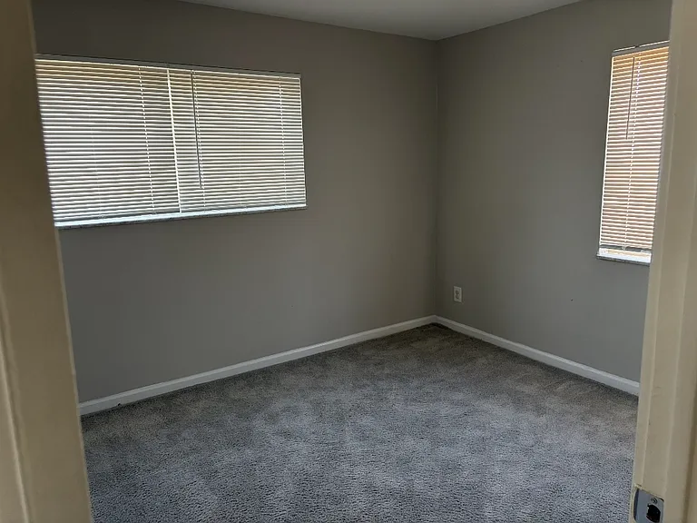 8233 Eads Ave #B — Photo 6
