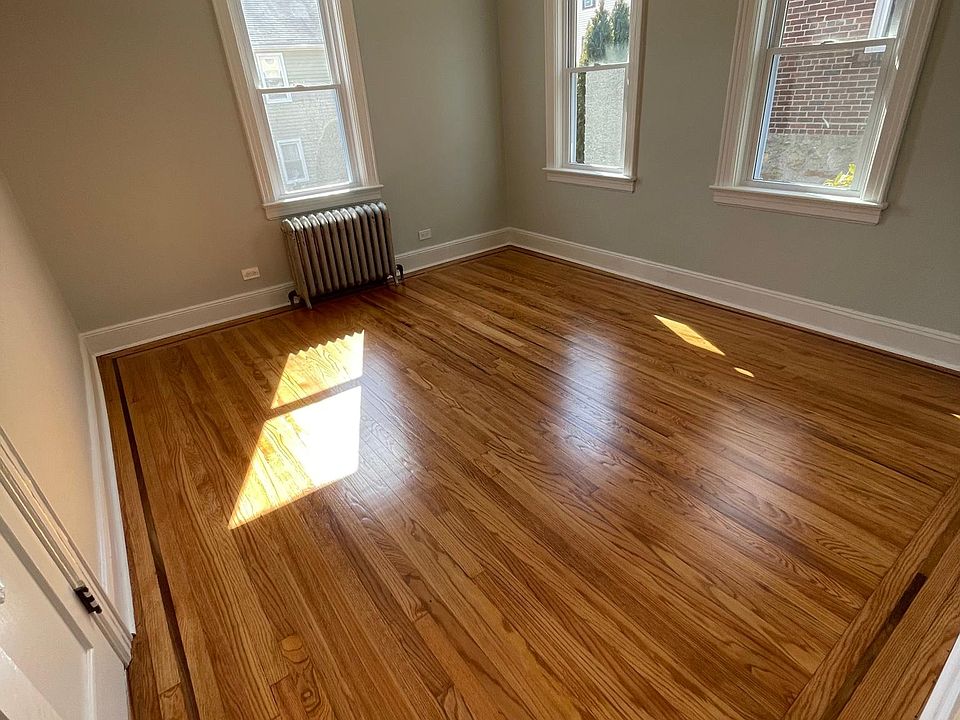 1st image of 148 Scott Ave Floor 2