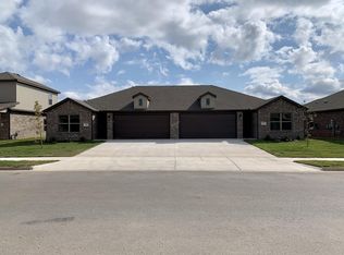 440 & 442 Rama St #440, Centerton, AR 72719