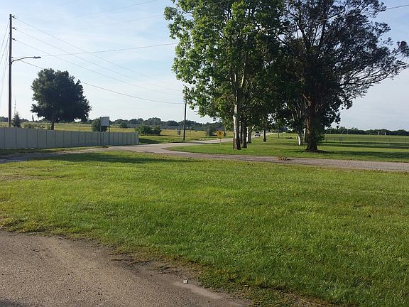 4th image of 224 Heartland Blvd