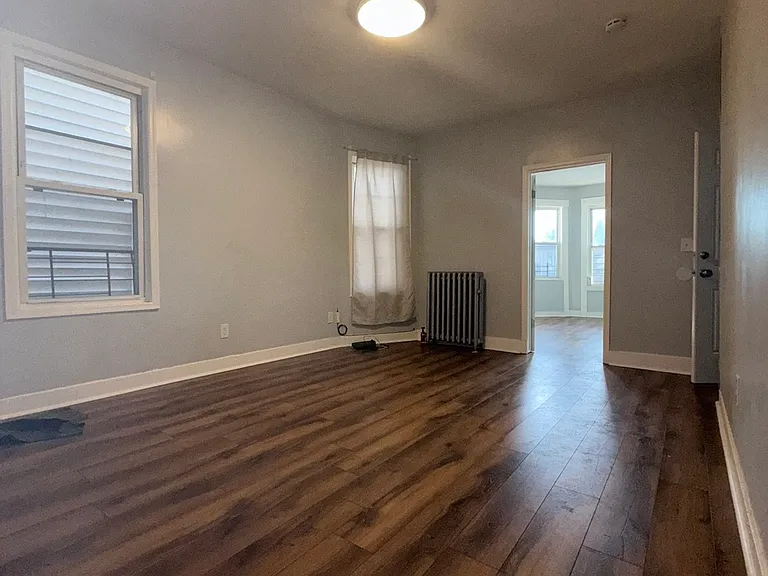 477 Park Ave #1 — Photo 5