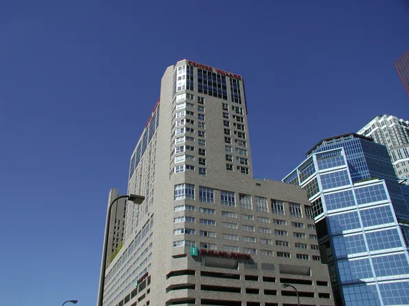 433 7th St S #2201, Minneapolis, MN 55415