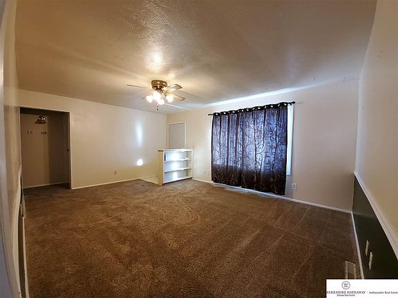 3rd image of 7102 La Vista Dr