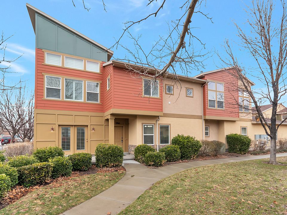1st image of 3766 W Periwinkle Dr
