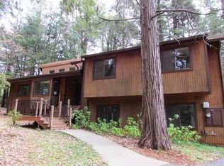 12429 Hillcrest Dr, Nevada City, CA 95959