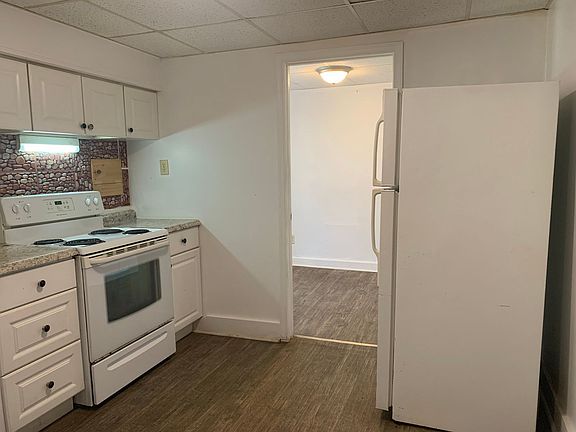 5th image of 366 W Loudon St APT 2
