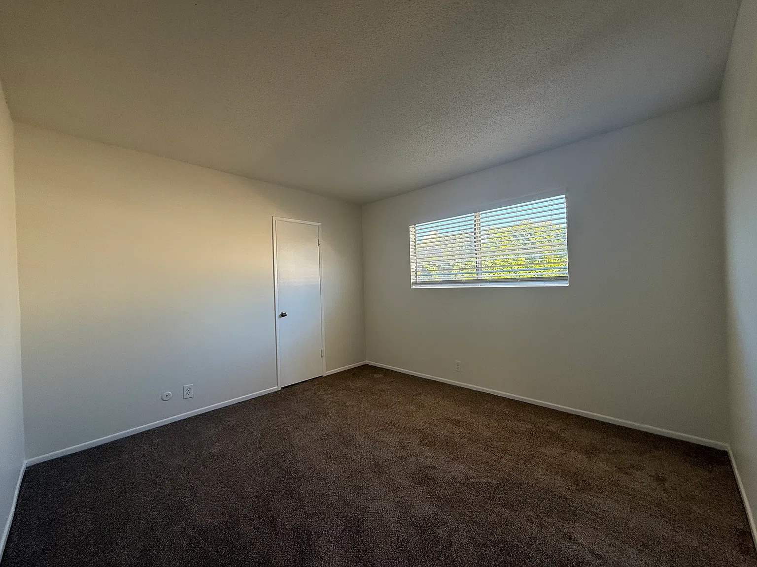1 bed, $2,099 — Photo 2