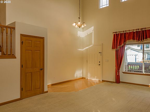 4th image of 14602 NE 5th Ave