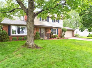 11217 Woodbridge Dr, Grand Blanc, MI