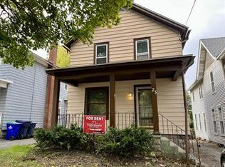 73 S Transit St, Lockport, NY 14094