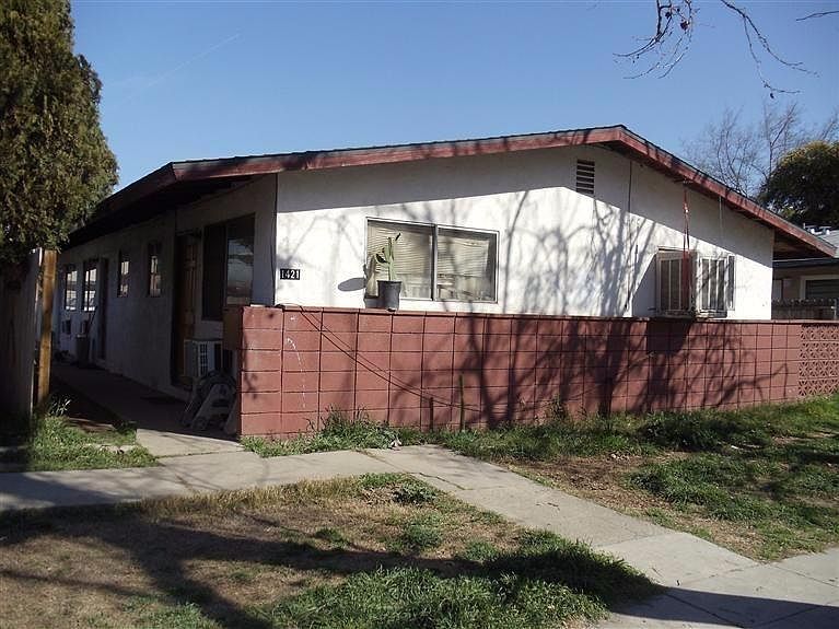 1st image of 1421 E Cambridge Ave