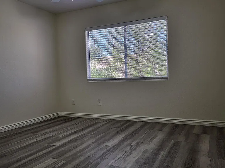 7176 Cressida Ct — Photo 23