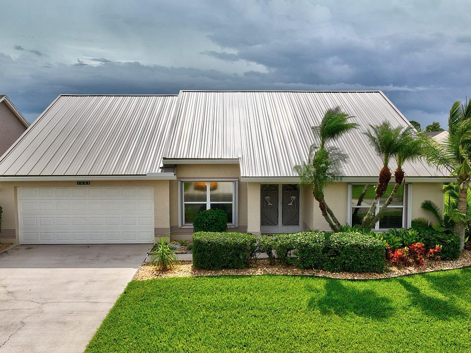 1st image of 1042 NW Tuscany Drive