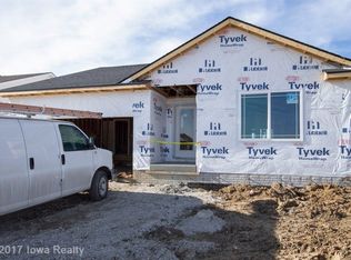 2410 River Meadows Dr, Des Moines, IA 50320