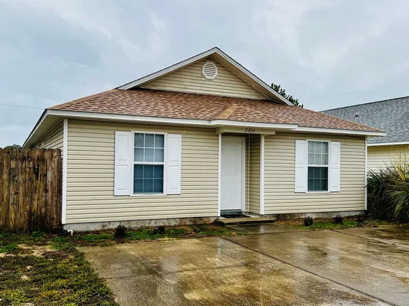 7459 Harvest Village Ct, Navarre, FL 32566