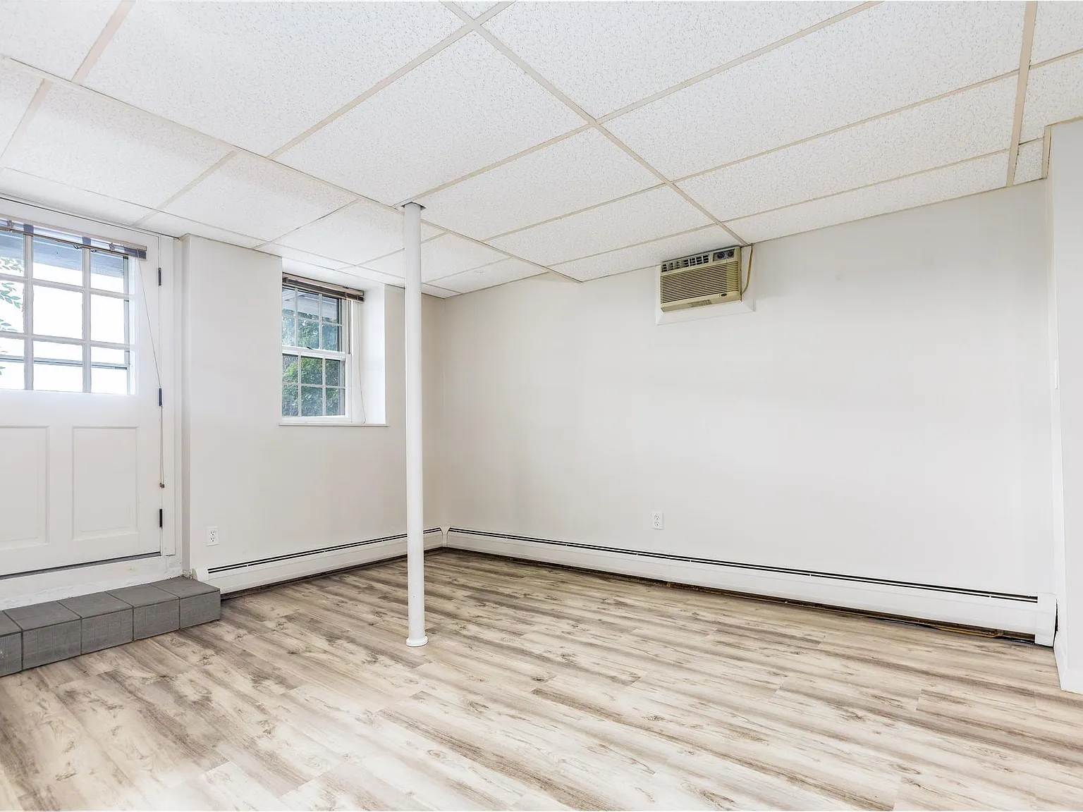1 bed, 1.0 bath, 631 sqft, $2,300 — Photo 4