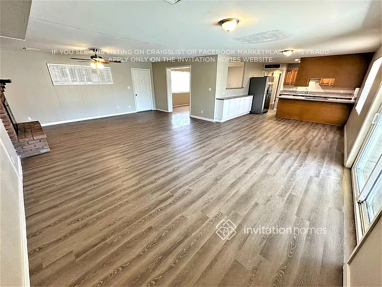111 E McKinley St — Photo 6