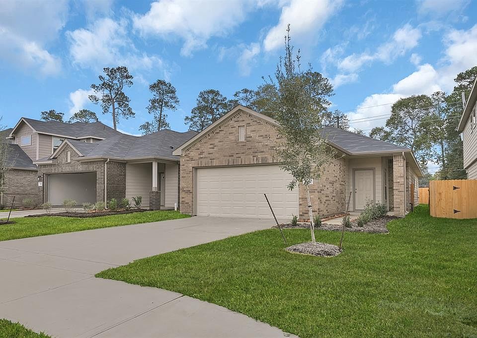 1st image of 24709 Lago Bay Lane