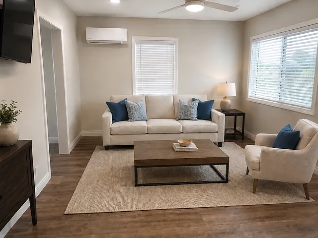 2 bed, 700 sqft, $3,200 — Photo 4