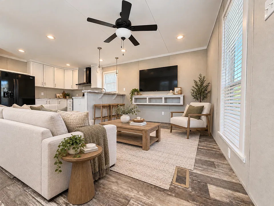 709 N Collins Fwy #38