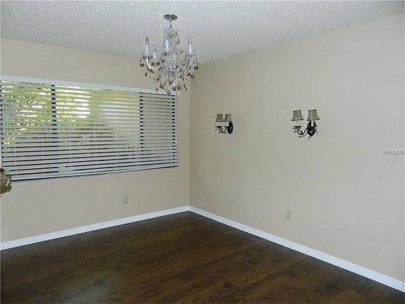 4th image of 17007 Shady Pines Dr