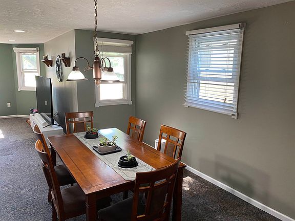 5th image of 2823 Avenue E