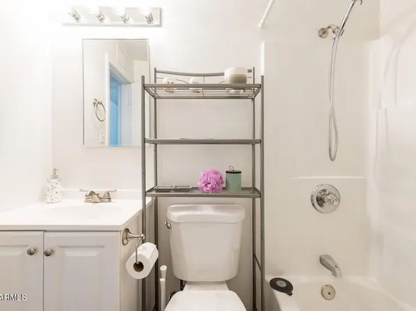 6320 W MITCHELL Drive, Phoenix, AZ 85033